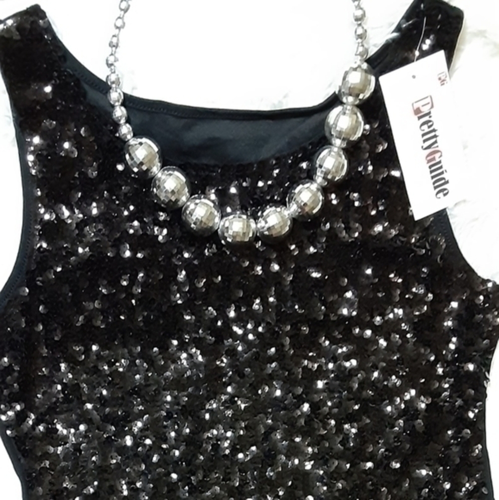 Pretty Guide Sequin Half Tank - Picture 2 of 7